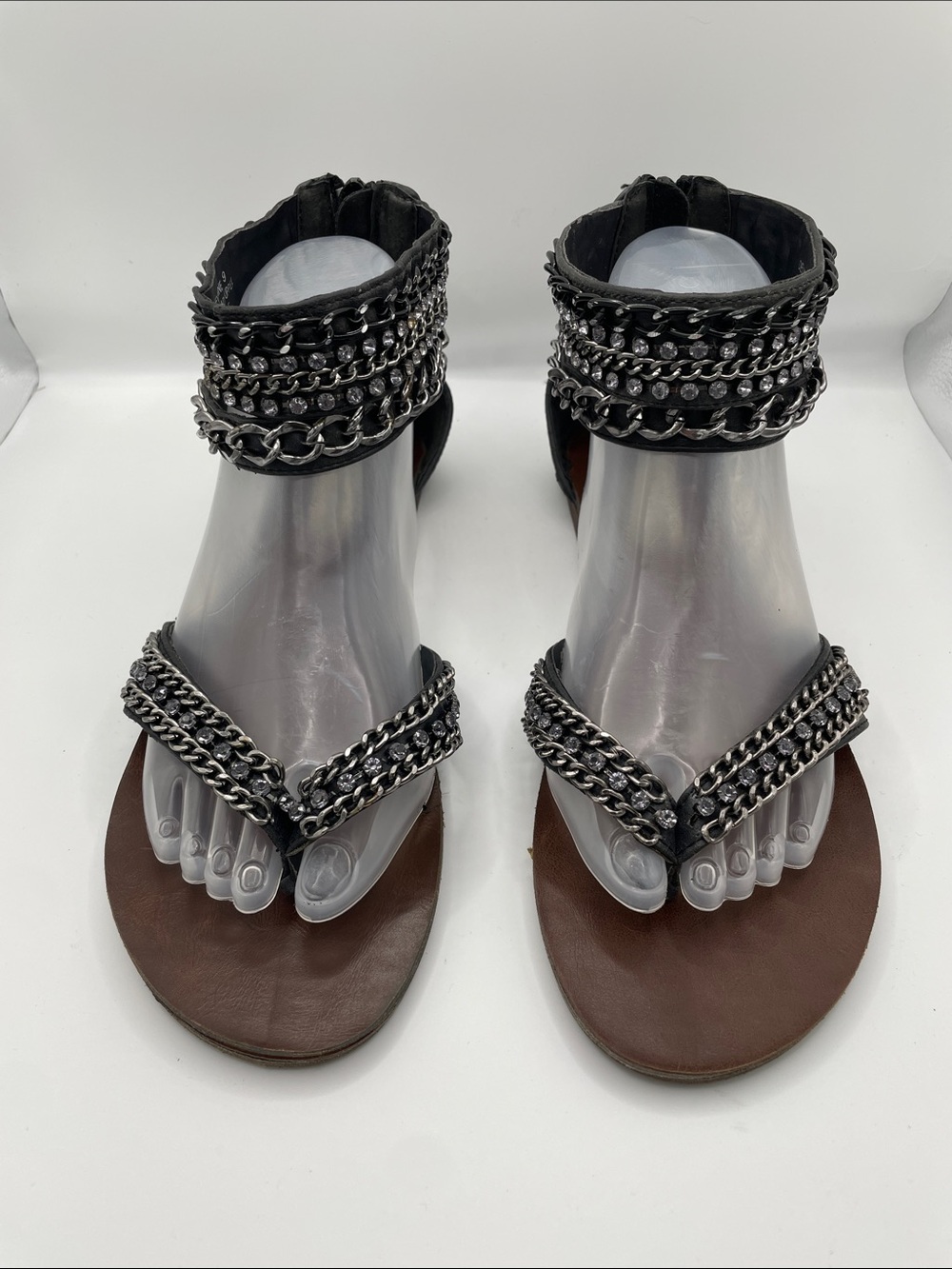 Steve Madden Devinne Black Studded Fisherman Thong Sandals Size 9 Women’s